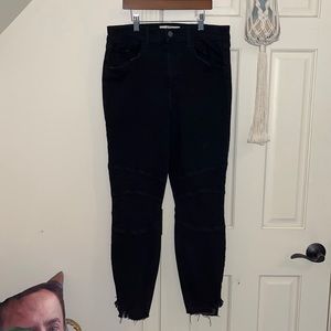 Black Skinny Jean - Distressed